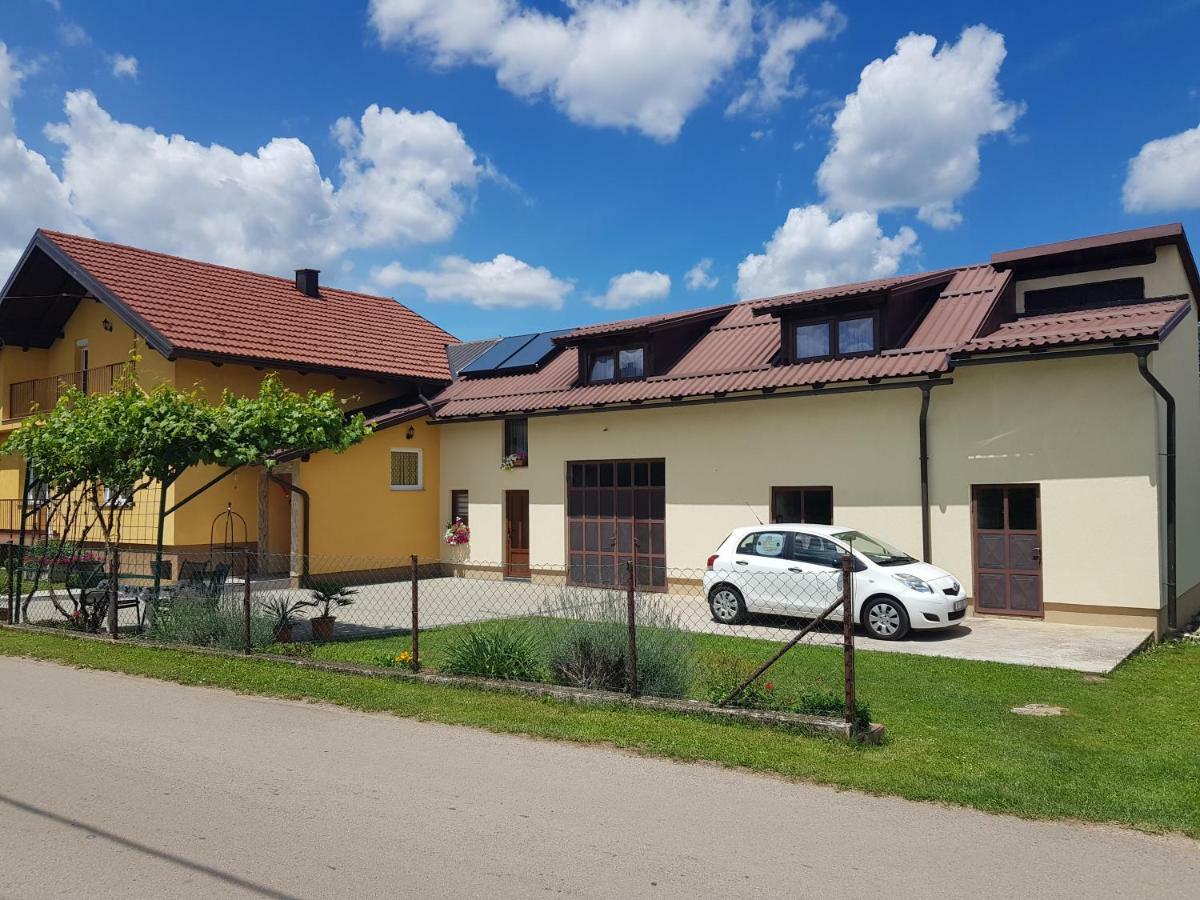 Apartman Diva Otočac Esterno foto